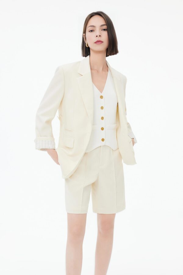 #color_Off White
