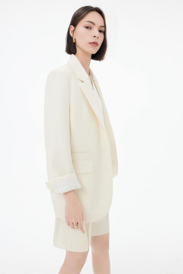 #color_Off White
