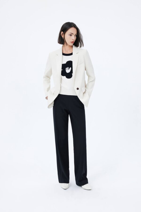 #color_Off White