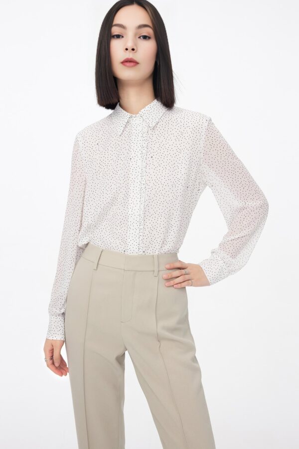 #color_Off White