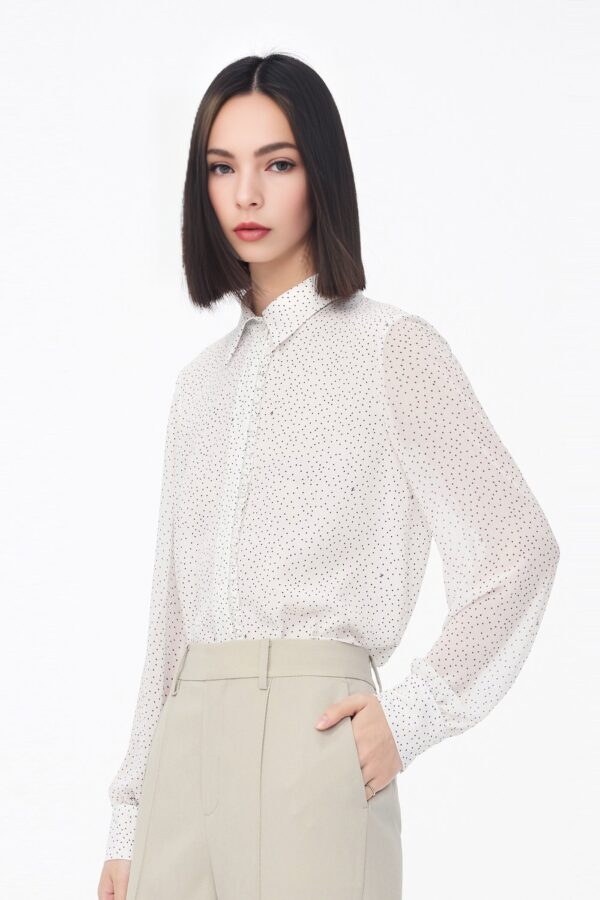 #color_Off White