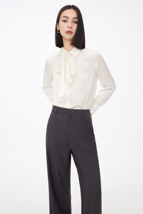 #color_Off White
