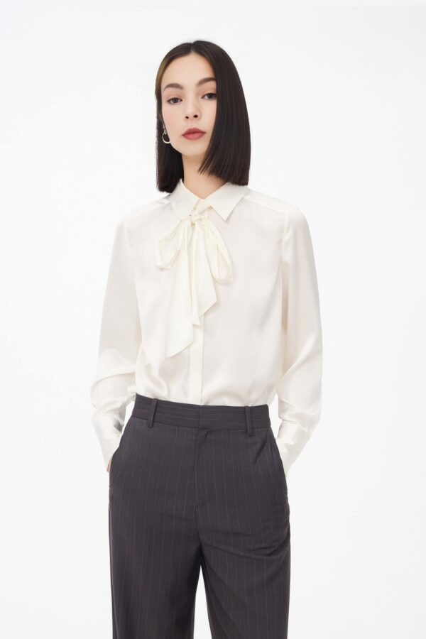#color_Off White