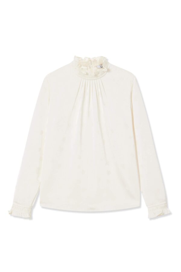 #color_Off White