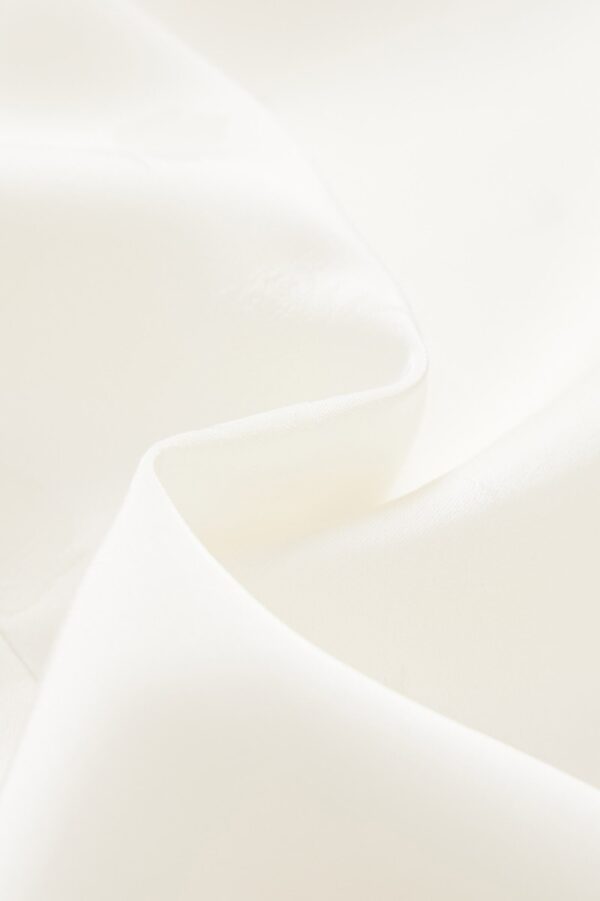 #color_Off White