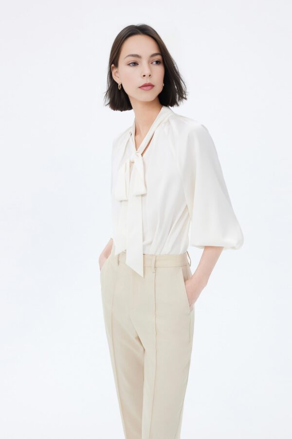#color_Off White