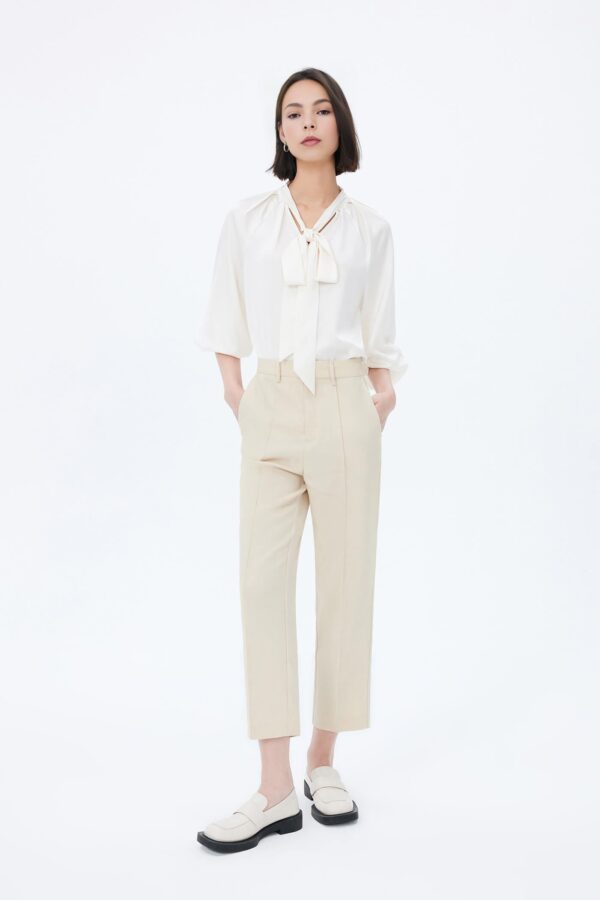 #color_Off White