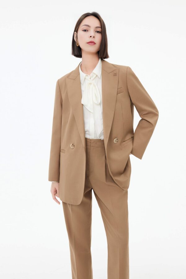 #color_Khaki