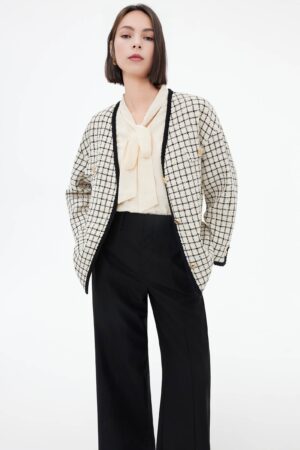 #color_Off White