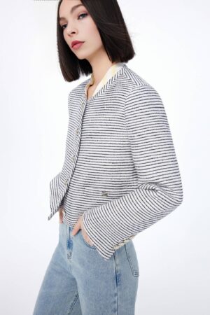 #color_Off White