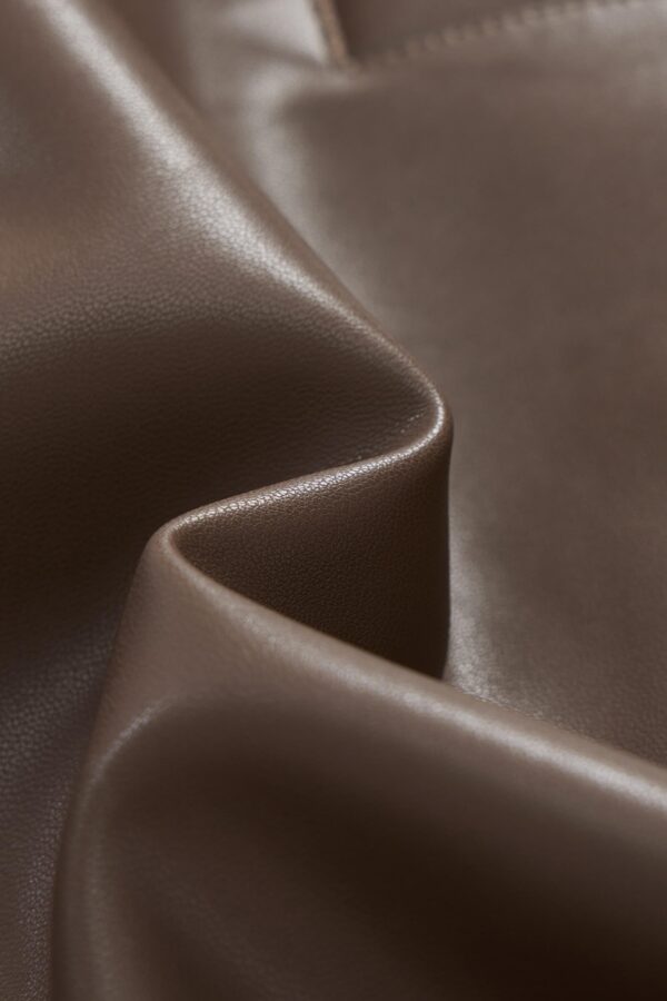 #color_Chestnut Brown