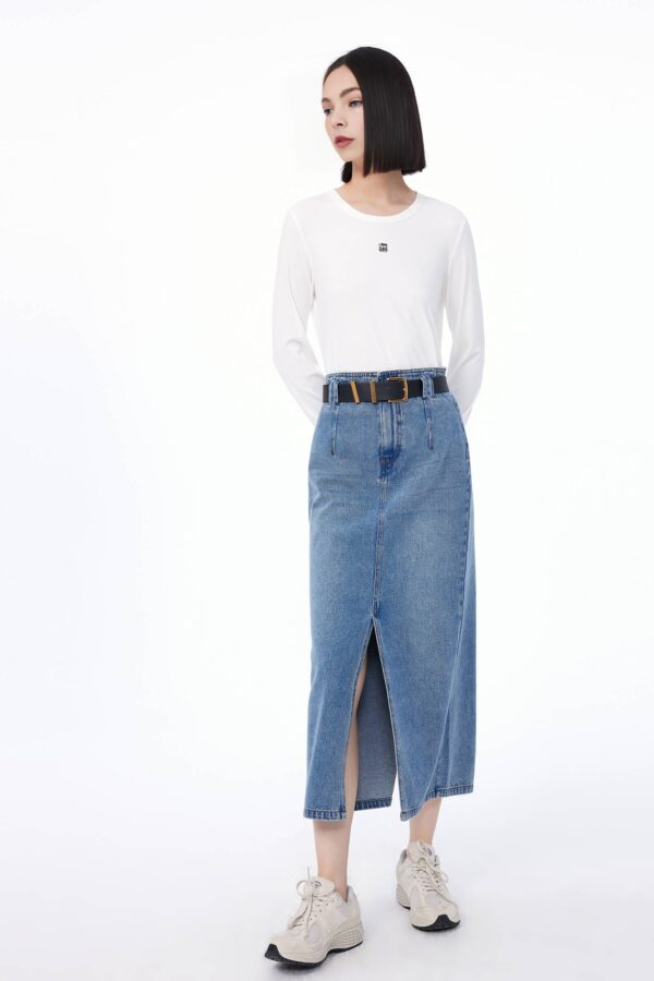 #color_Off White