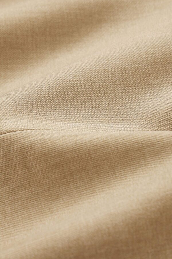 #color_Light Brown