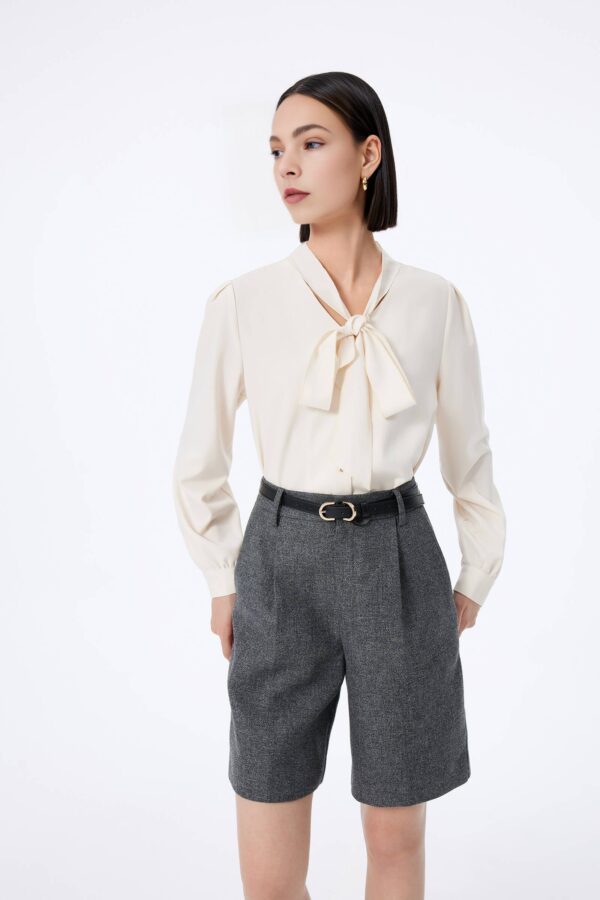 #color_Off White