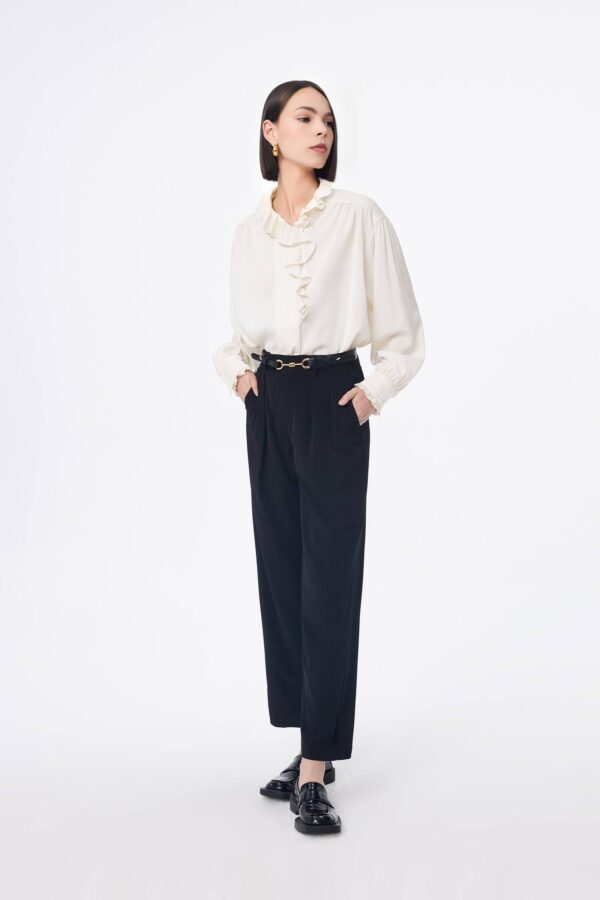#color_Off White