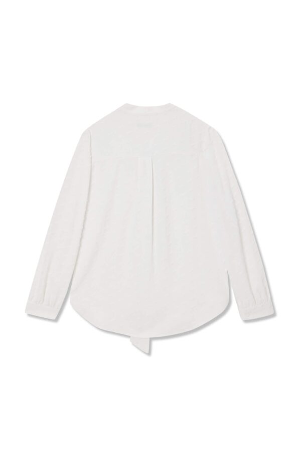 #color_Off White