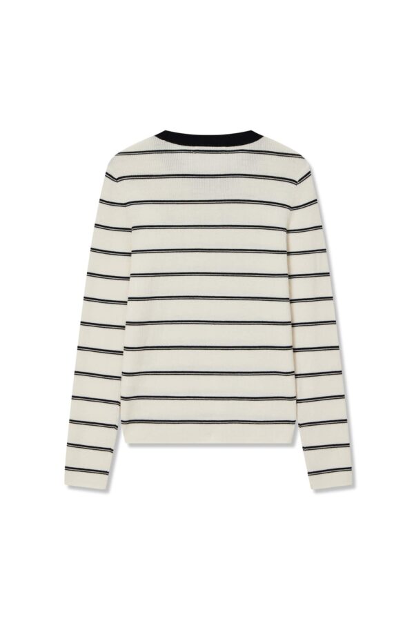 #color_Off White