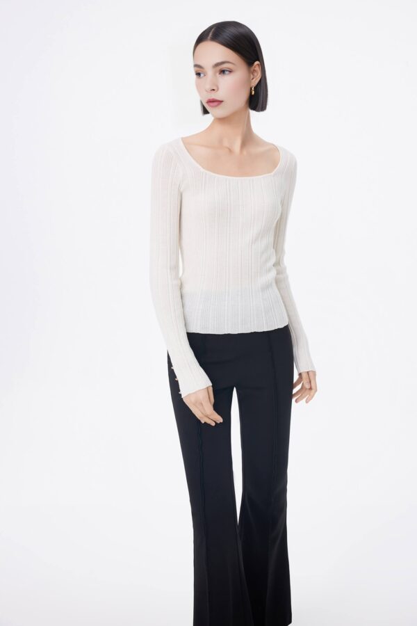 #color_Off White