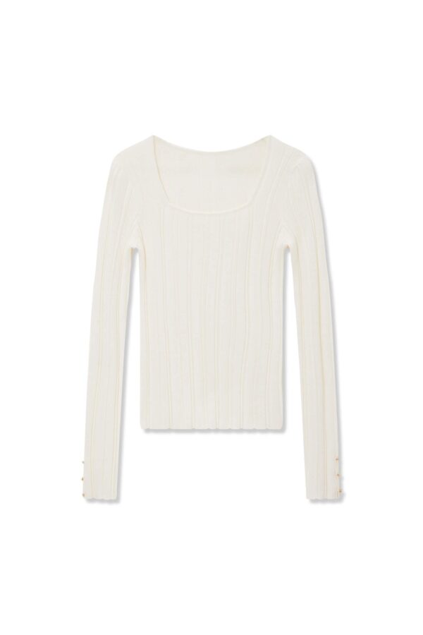 #color_Off White