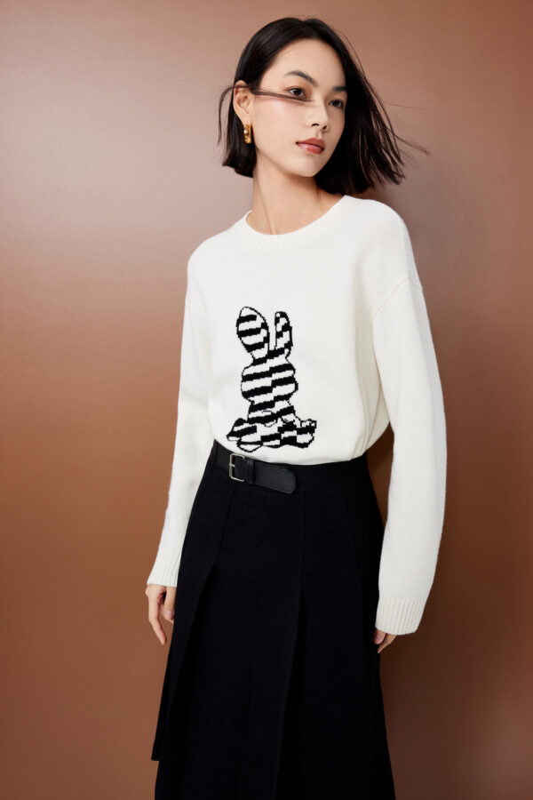 #color_Off White