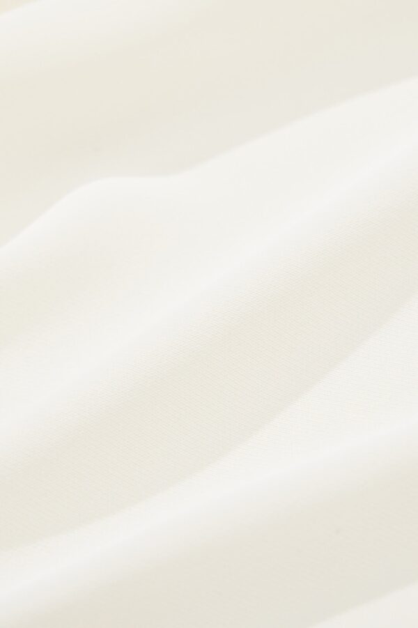 #color_Off White