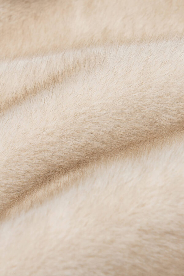 #color_Beige