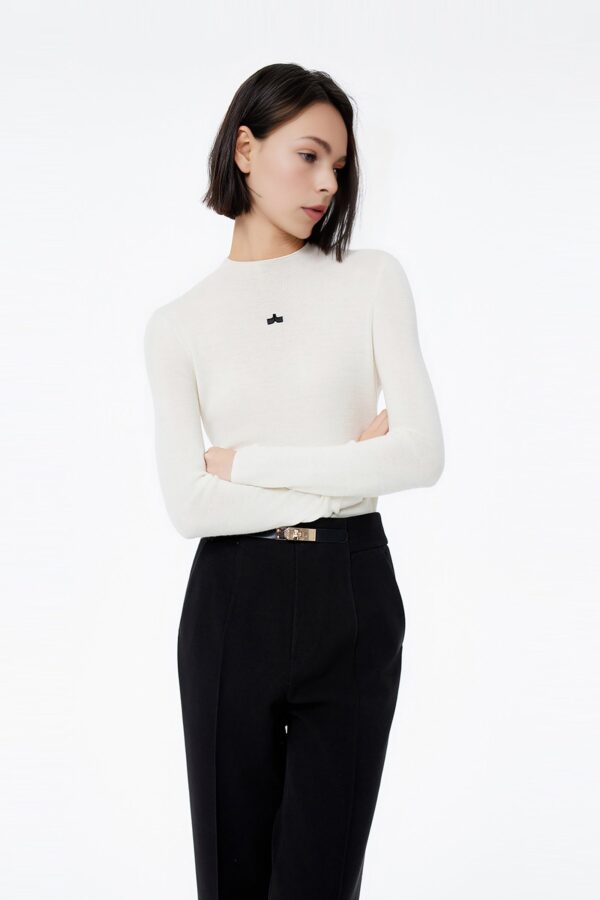 #color_Off White