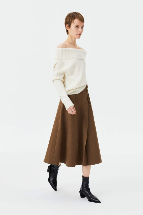 #color_Off White