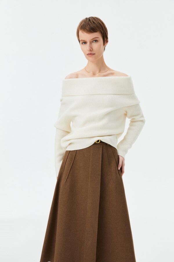 #color_Off White