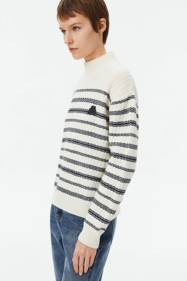#color_Off White