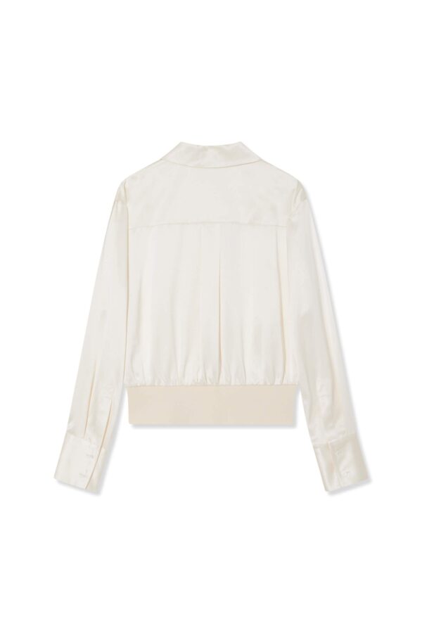 #color_Off White