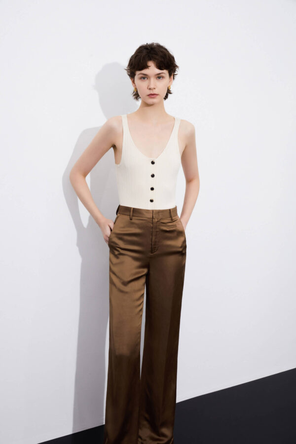 #color_Off White