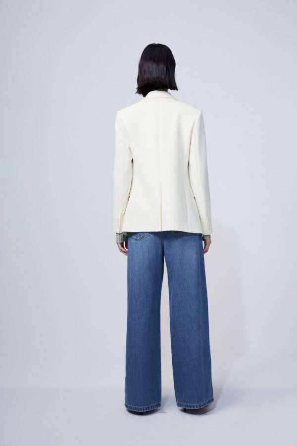 #color_Off White