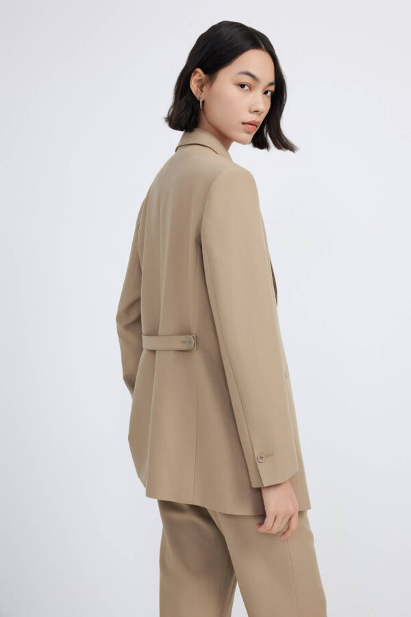 #color_Light Brown