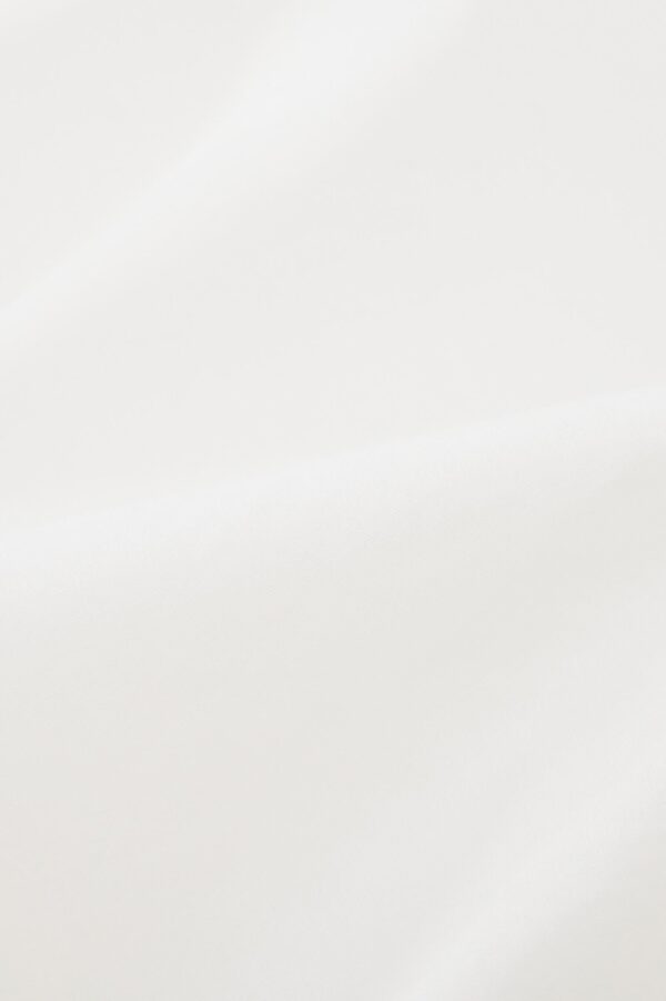 #color_Off White