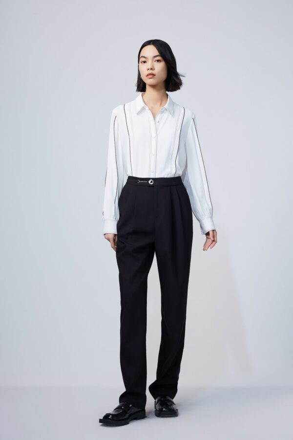 #color_Off White