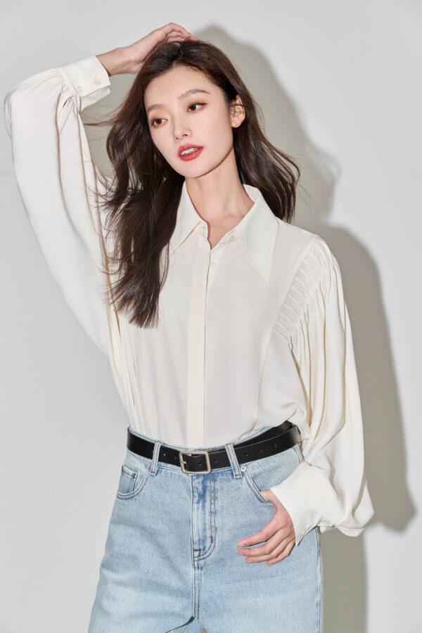 #color_Off White