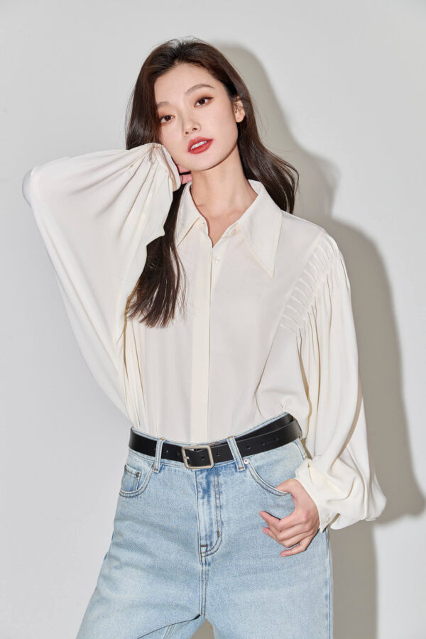 #color_Off White