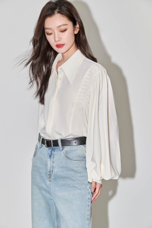 #color_Off White