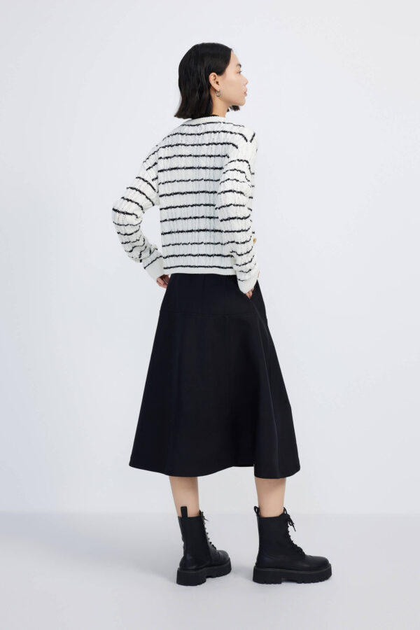 #color_Off White