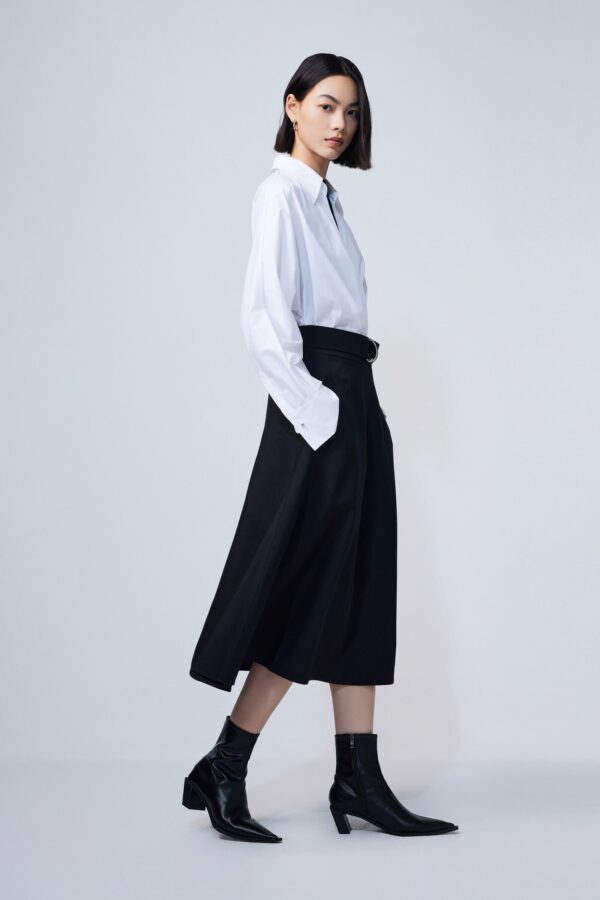 #color_Off White