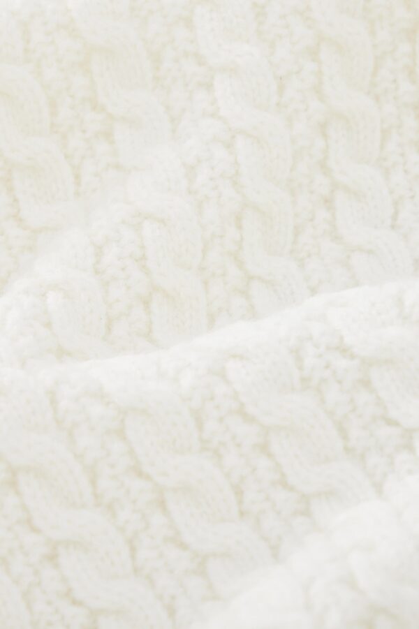 #color_Off White
