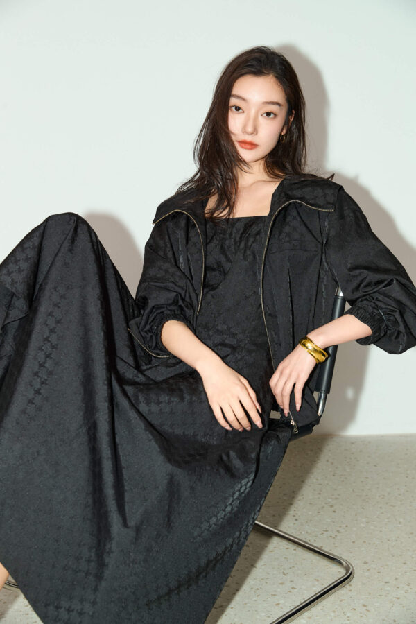 #color_Black