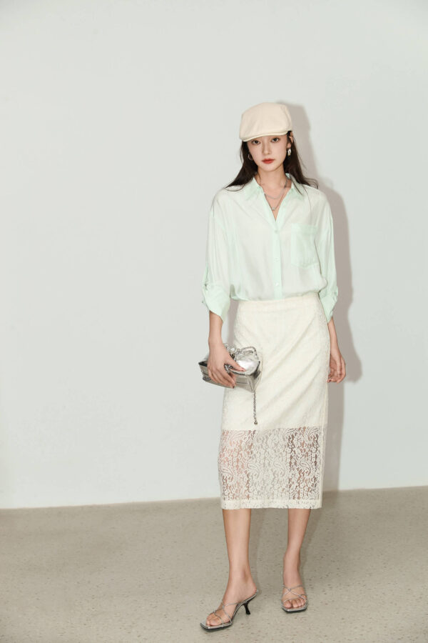 #color_Off White