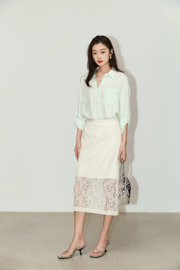 #color_Off White