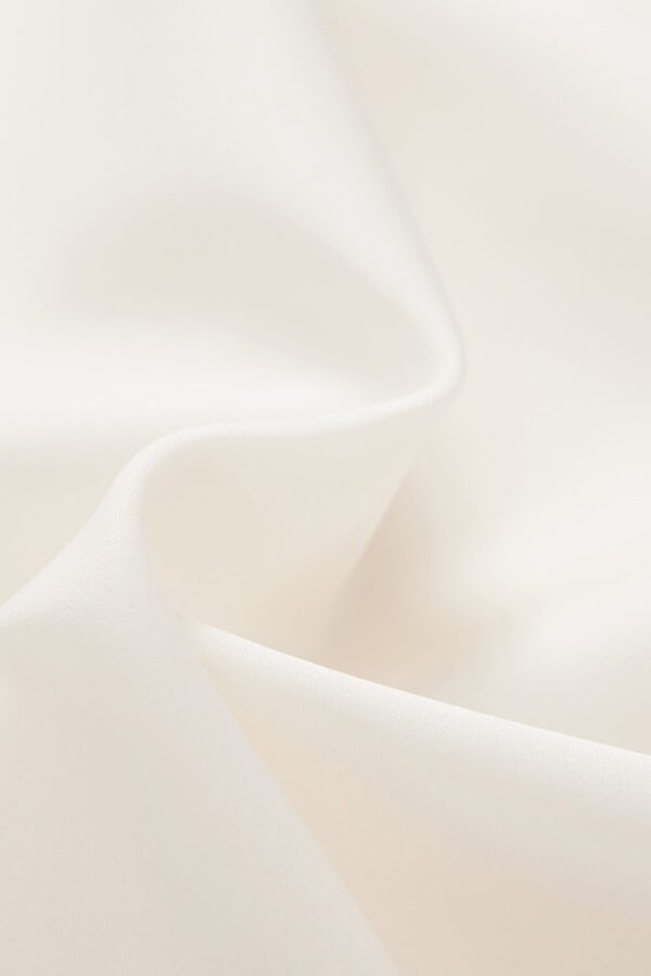 #color_Off White